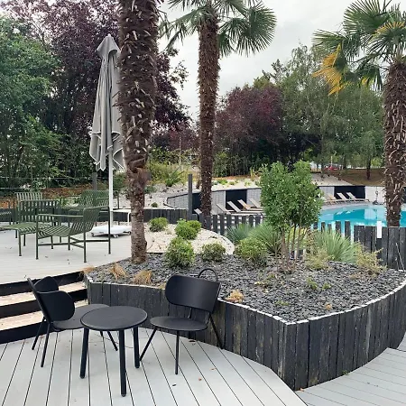 Novotel Poitiers Site Du Futuroscope 4* שאסנוי-דו-פוואטו