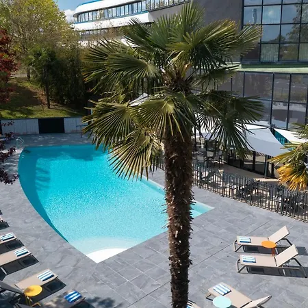 Novotel Poitiers Site Du Futuroscope שאסנוי-דו-פוואטו
