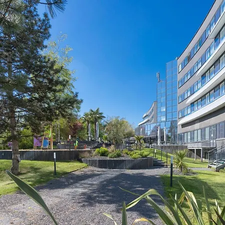 מלון Novotel Poitiers Site Du Futuroscope