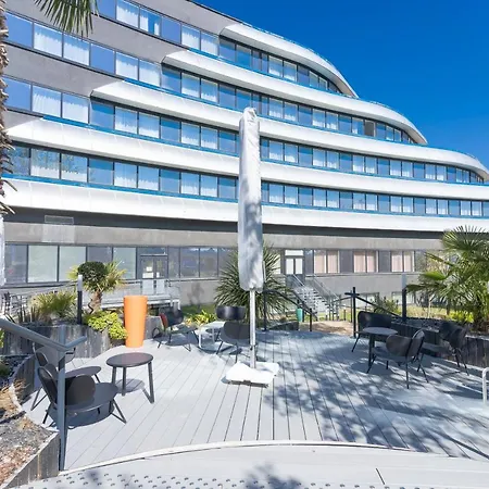 Novotel Poitiers Site Du Futuroscope מלון שאסנוי-דו-פוואטו