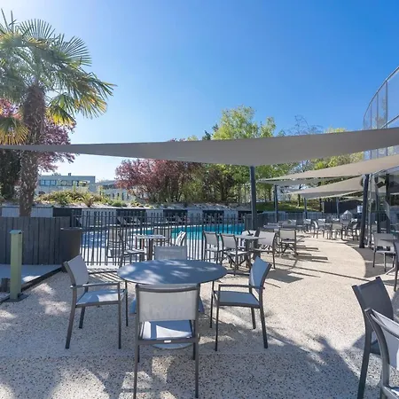 Novotel Poitiers Site Du Futuroscope 4*