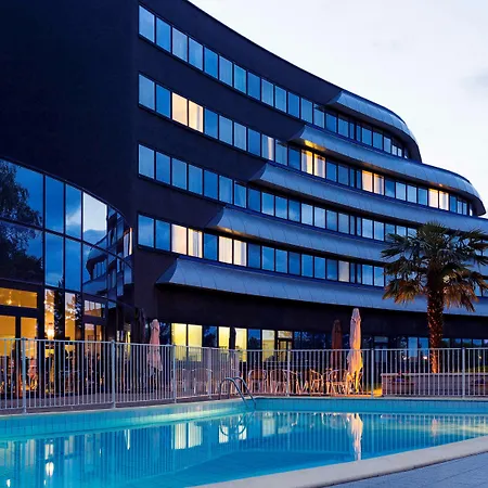 מלון Novotel Poitiers Site Du Futuroscope שאסנוי-דו-פוואטו