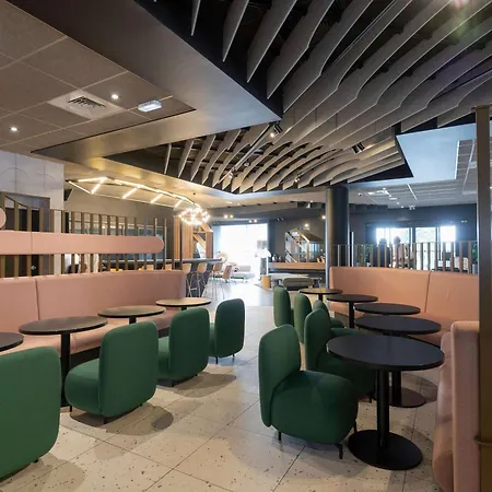Novotel Poitiers Site Du Futuroscope 4* שאסנוי-דו-פוואטו